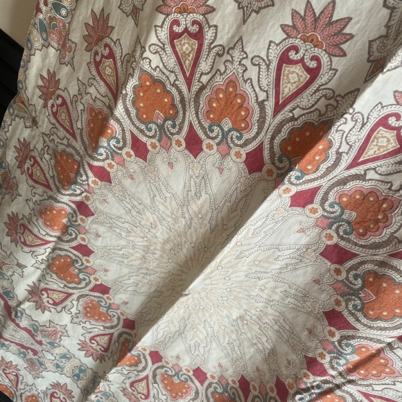 Pottery Barn King Duvet with two King Shams - Picture 2 of 3